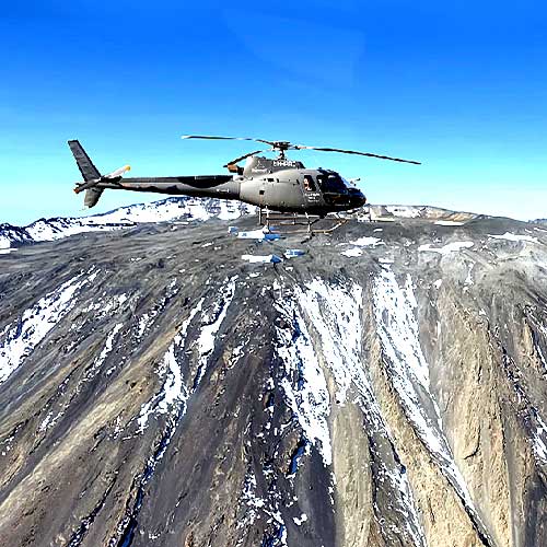 Kilimanjaro Chopper Tour wit Pro Flight Helicopters in Tanzania